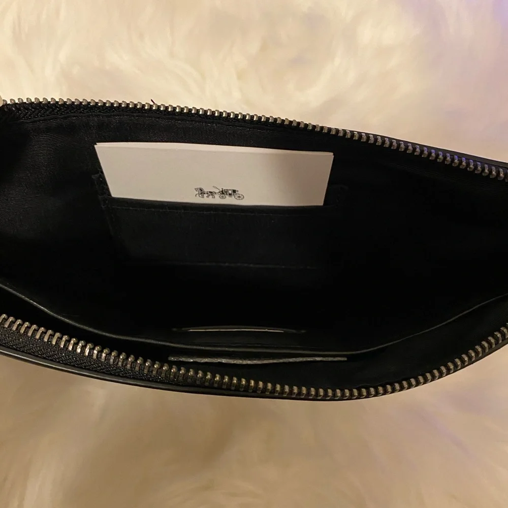 COACH STARWARS POUCH WRISTLET NWT - Picture 10 of 15